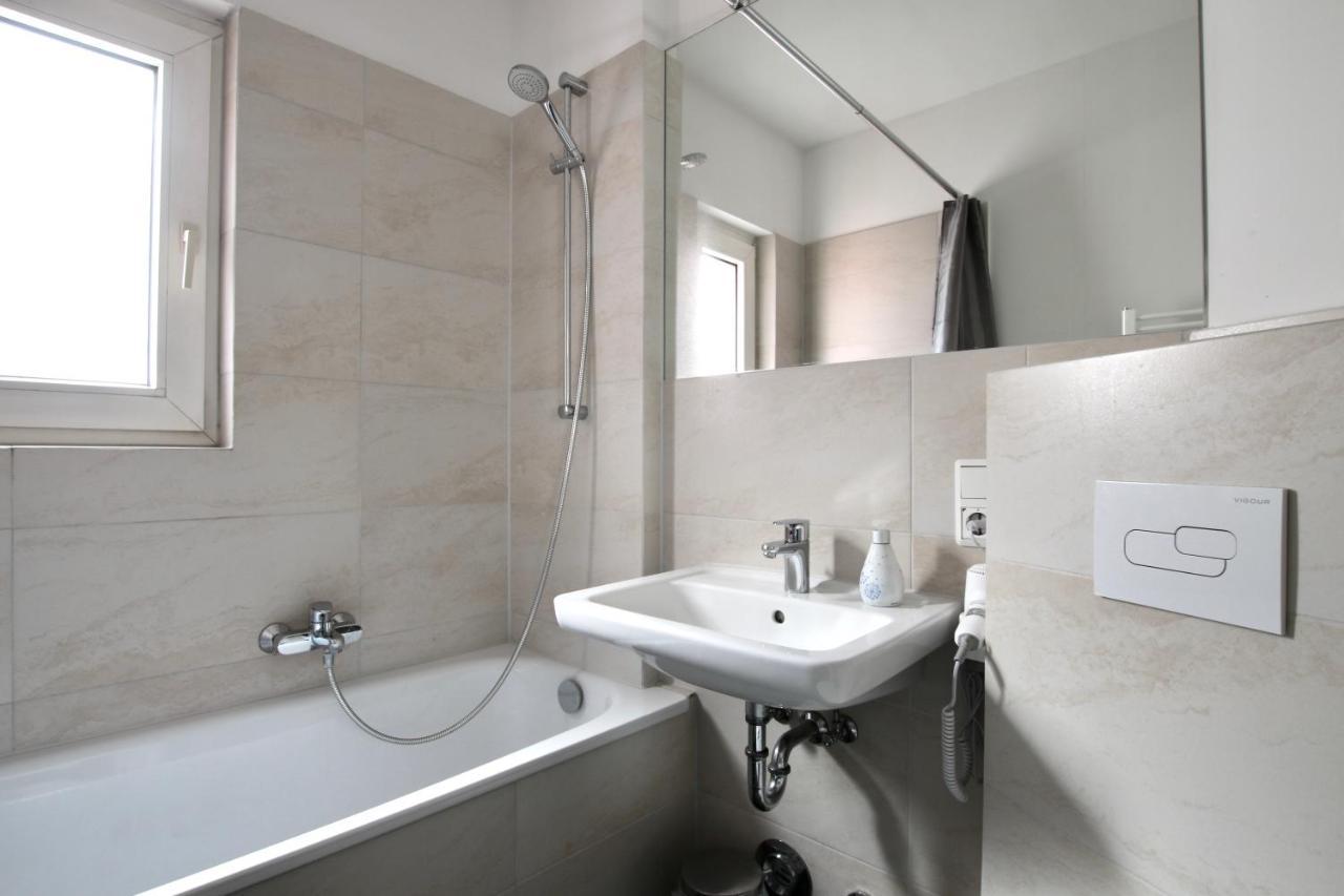 Arthouse Apartments Im Belgischen Viertel Cologne Exterior photo